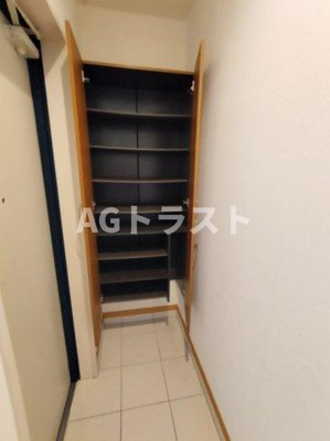 【玄関】 | エスト・レザン　Ⅱ