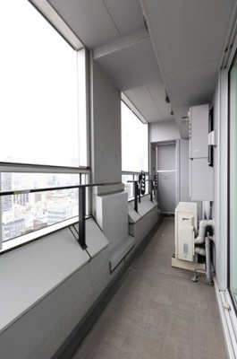 【バルコニー】 | パークアクシス御成門 | ※写真は同タイプ住戸です。