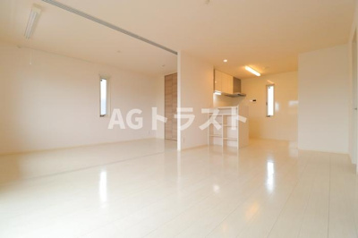 【居間・リビング】 | グランシャリオ