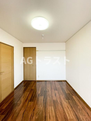 【寝室】 | ボナール･リン