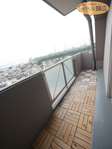 ホーユウパレス加古川　9階のバルコニー