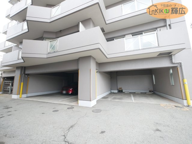 【駐車場】 | ホーユウパレス加古川　9階