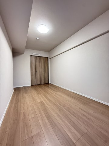 北31条パークマンションの洋室