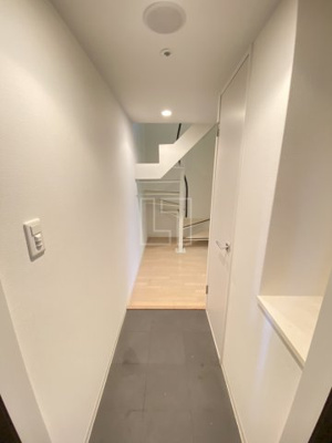 【洗面所】 | オリエンタル南堀江 | オリエンタル南堀江　独立洗面化粧台