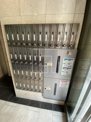 【その他共用部分】 | オリエンタル南堀江 | オリエンタル南堀江　メールBOX・宅配BOX