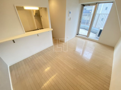 【居間・リビング】 | オリエンタル南堀江 | オリエンタル南堀江　洋室