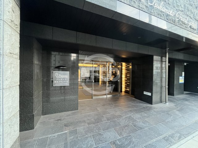 プレサンス塚本グランゲートのエントランス|プレサンス塚本グランゲート　エントランス