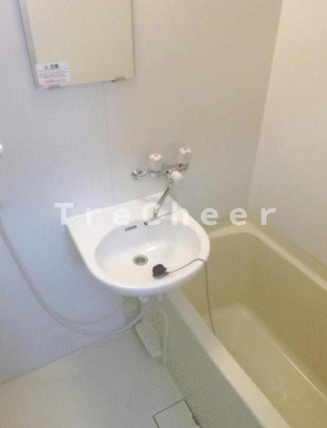 早稲田WESTの浴室