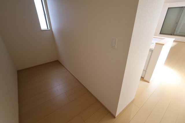 《仲介手数料無料》上尾市谷津１丁目1-11新築一戸建てハートフルタウンの収納