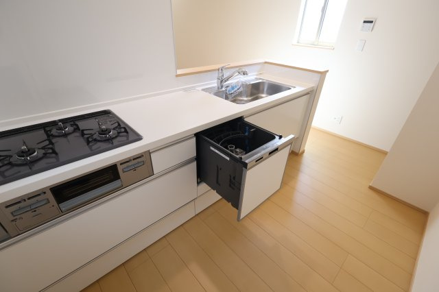 《仲介手数料無料》上尾市谷津１丁目1-11新築一戸建てハートフルタウンのキッチン