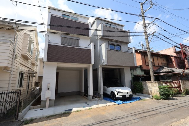 《仲介手数料無料》上尾市谷津１丁目1-11新築一戸建てハートフルタウンの外観