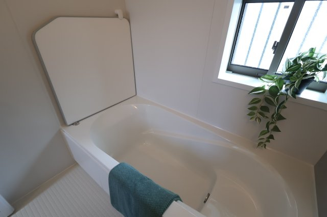 《仲介手数料無料》上尾市谷津１丁目1-11新築一戸建てハートフルタウンの浴室