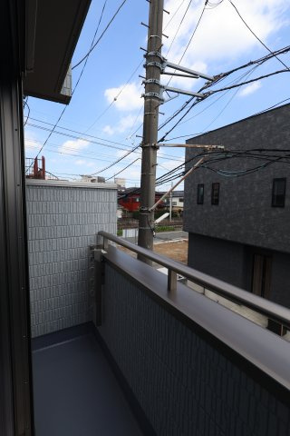 《仲介手数料無料》上尾市谷津１丁目1-11新築一戸建てハートフルタウンのバルコニー