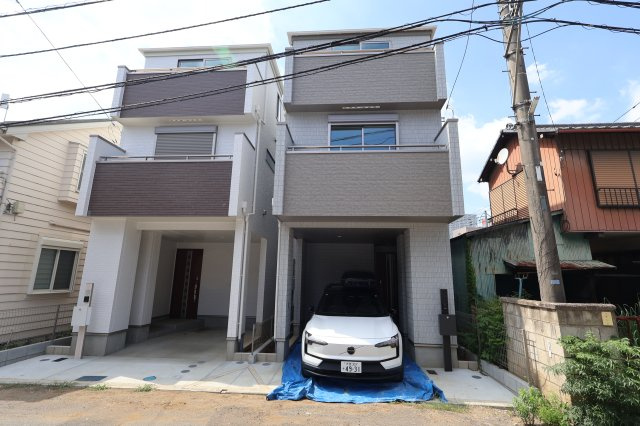 《仲介手数料無料》上尾市谷津１丁目1-11新築一戸建てハートフルタウンの外観|撮影日 2026年7月9日 14:00 晴れ