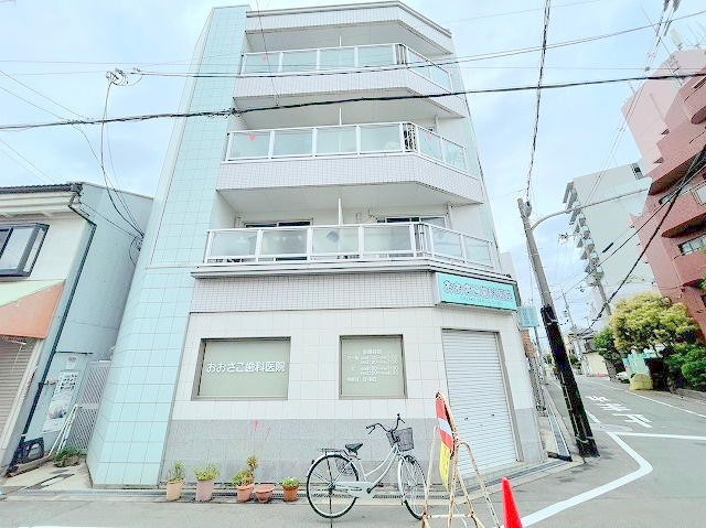 Park house HINOの外観