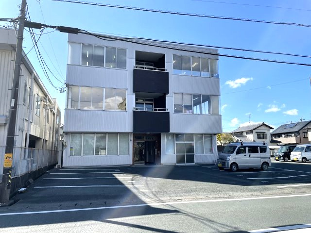 二美ビル安新の外観