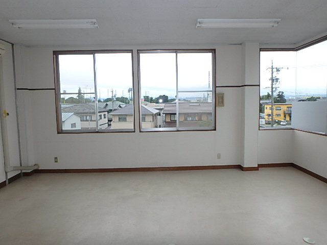 二美ビル安新の内装