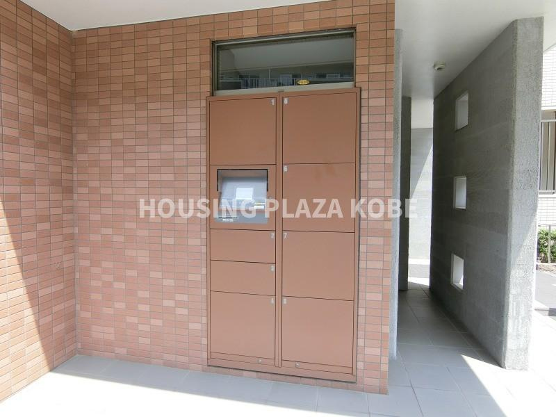 ツルトスコ南落合のその他共用部分|便利な宅配ボックス