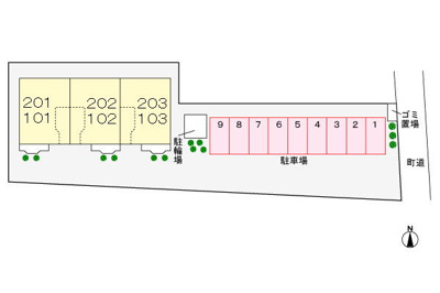 【駐車場】 | サンパティーク | 駐車場