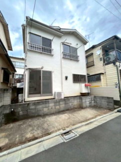 【外観】 | 想定年額賃料：1,260,000円　想定表面利回り8.8%　
3路線4駅利用可能