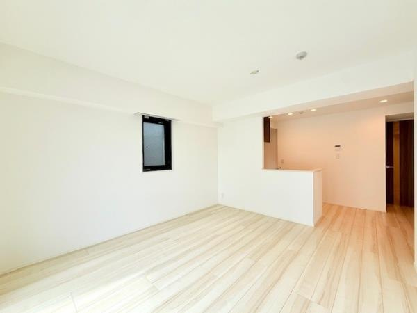 Ｓｏｌａｓｔ　Ｓｑｕａｒｅ綾瀬の居間・リビング|ゆったり過ごせるリビングです