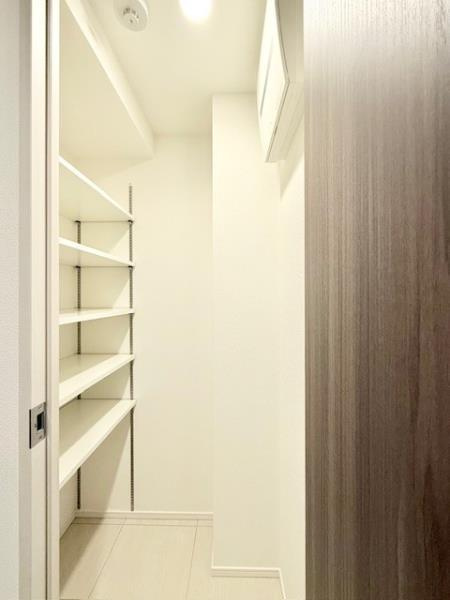 Ｓｏｌａｓｔ　Ｓｑｕａｒｅ綾瀬の居間・リビング|使いやすいリビングです