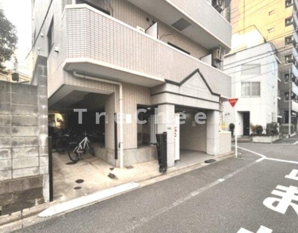 エヴェナール茗荷谷のエントランス