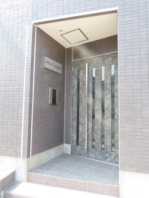 【エントランス】 | グランディオ検見川