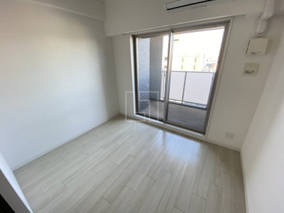 【寝室】 | レオンコンフォート九条ガレリア | レオンコンフォート九条ガレリア　洋室