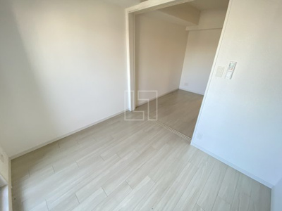 【洋室】 | レオンコンフォート九条ガレリア | レオンコンフォート九条ガレリア　洋室