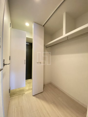 【収納】 | レオンコンフォート九条ガレリア | レオンコンフォート九条ガレリア　クローゼット