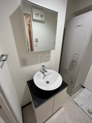 【洗面所】 | BLUE西長堀 | BLUE西長堀（ブルー西長堀）　独立洗面化粧台