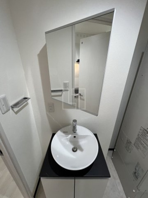 【独立洗面台】 | BLUE西長堀 | BLUE西長堀（ブルー西長堀）　独立洗面化粧台