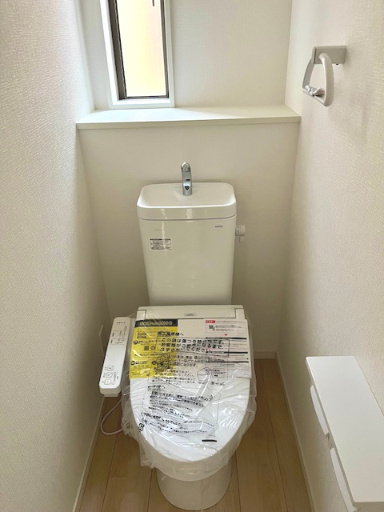 越前市平出新築戸建2号棟のトイレ