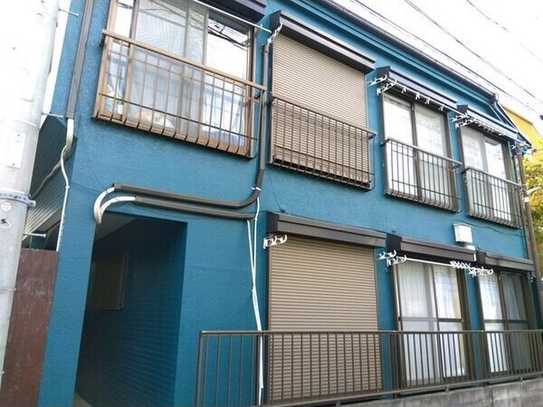 エメロードハイツのエントランス