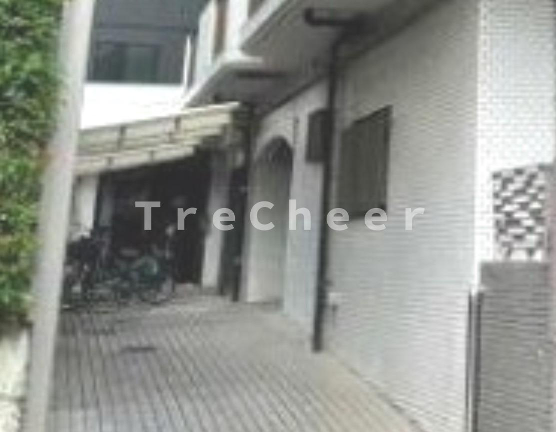シャトレー筑土のエントランス