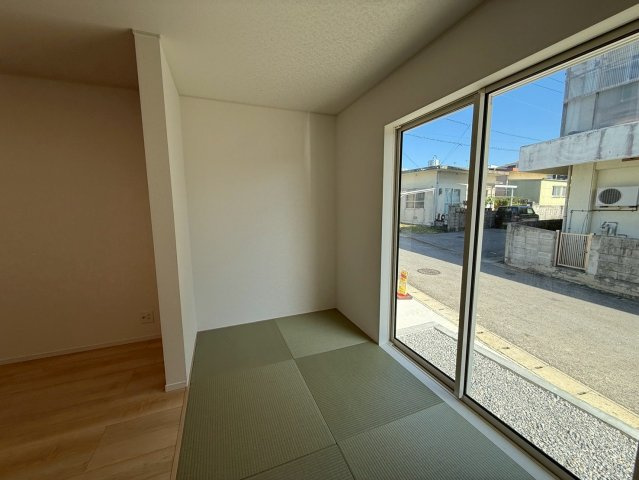 クレイドルガーデン糸満市座波 第２・２号棟の和室|生活に和の趣をもたらす畳の部屋４帖