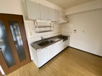 【キッチン】 | ベルデュール