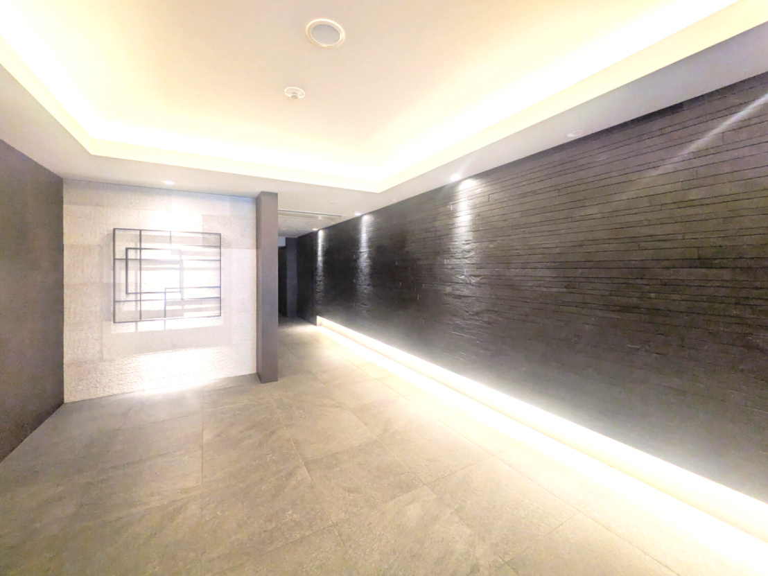 グランカサーレ西明石駅前のエントランス|エントランスです