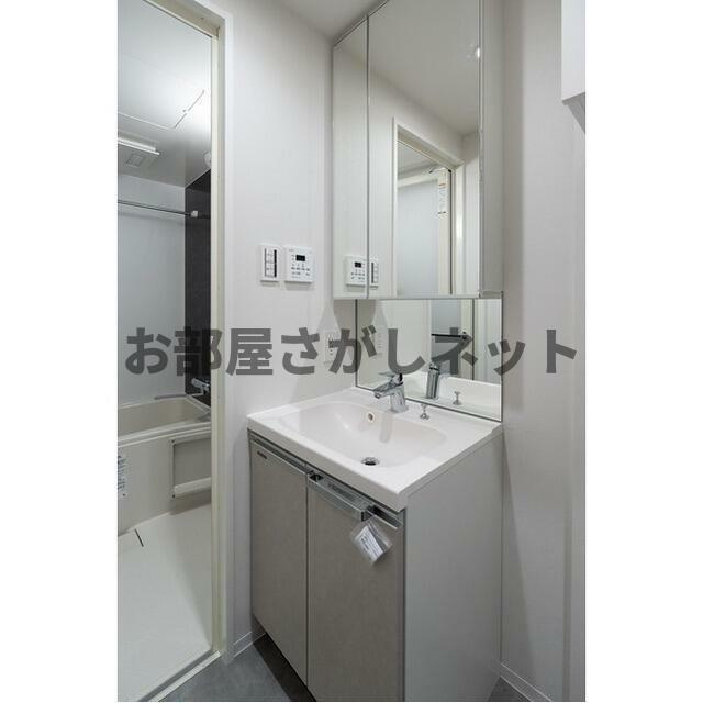 リテラス三ノ輪ウエスト【おとり物件なし】#学生・社会人にオススメ！初期費用分割払いOK！の洗面所