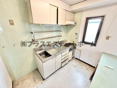 【キッチン】 | シュロス板宿