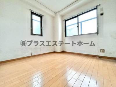 【寝室】 | シュロス板宿