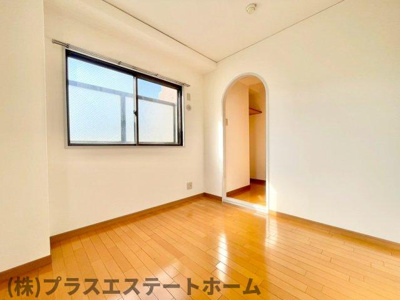 【寝室】 | シュロス板宿