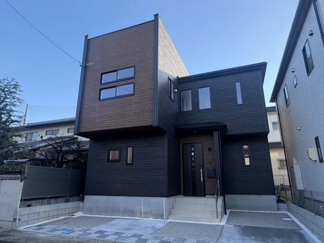 【仲介手数料無料／蟹江町】ブルーミングガーデン海部郡蟹江町宝4丁目　新築戸建