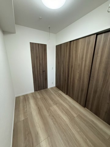 モントーレ東比恵クレアの洋室