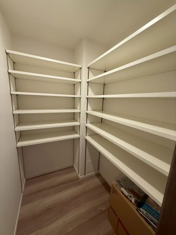 モントーレ東比恵クレアの収納