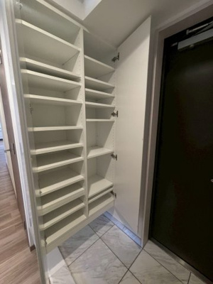 【収納】 | プレサンスレジェンド堺筋本町タワー | スカイラウンジ