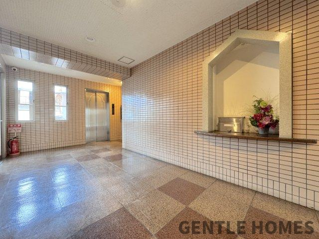 サンシティ鳥飼のエントランス