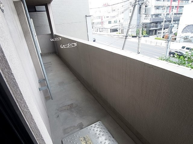 ラ・セーヌ兵庫のバルコニー|日当たり良好、バルコニー