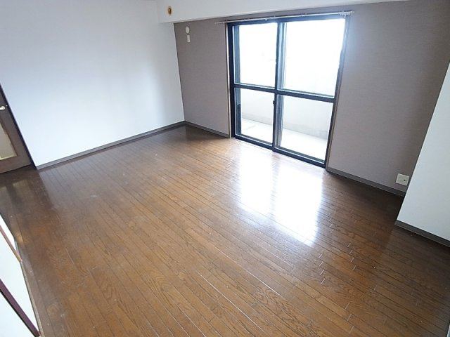 ラ・セーヌ兵庫の内装|美麗フローリング